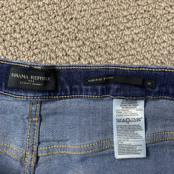 Banana Republic Womens Short Size 33 Blue Dark Wash Denim High Rise 3" Cut Off - Picture 8 of 9